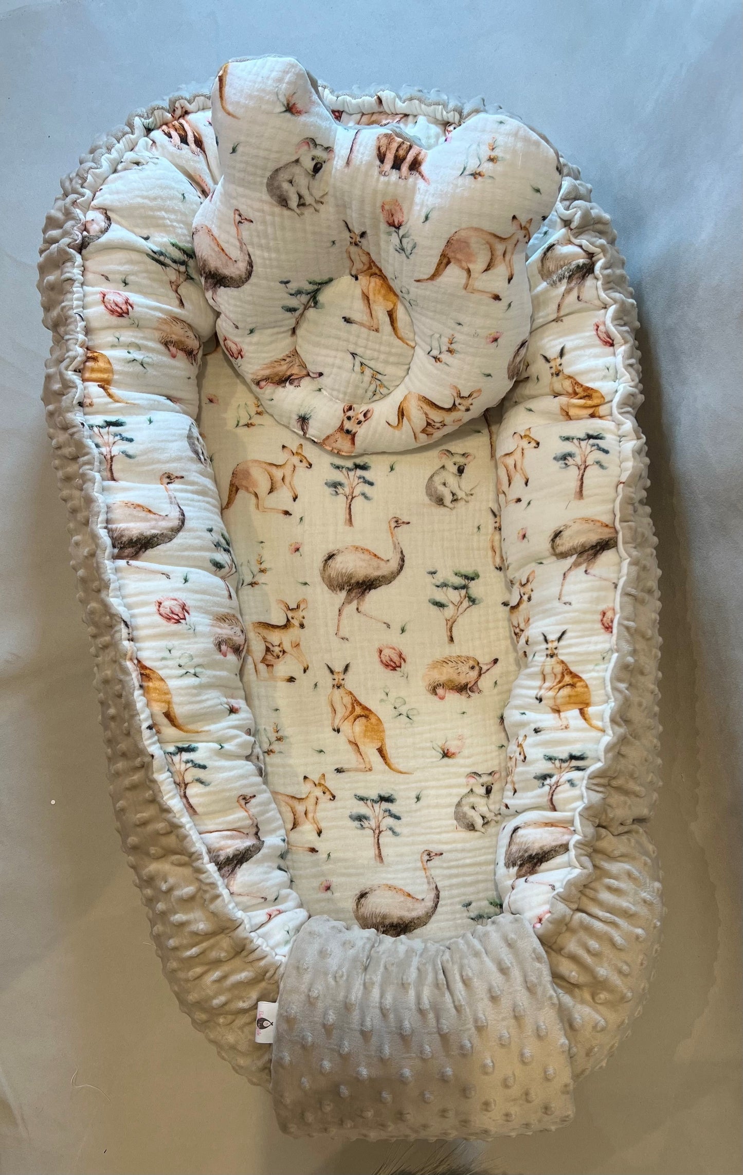 Baby Nest Kangaroo Theme