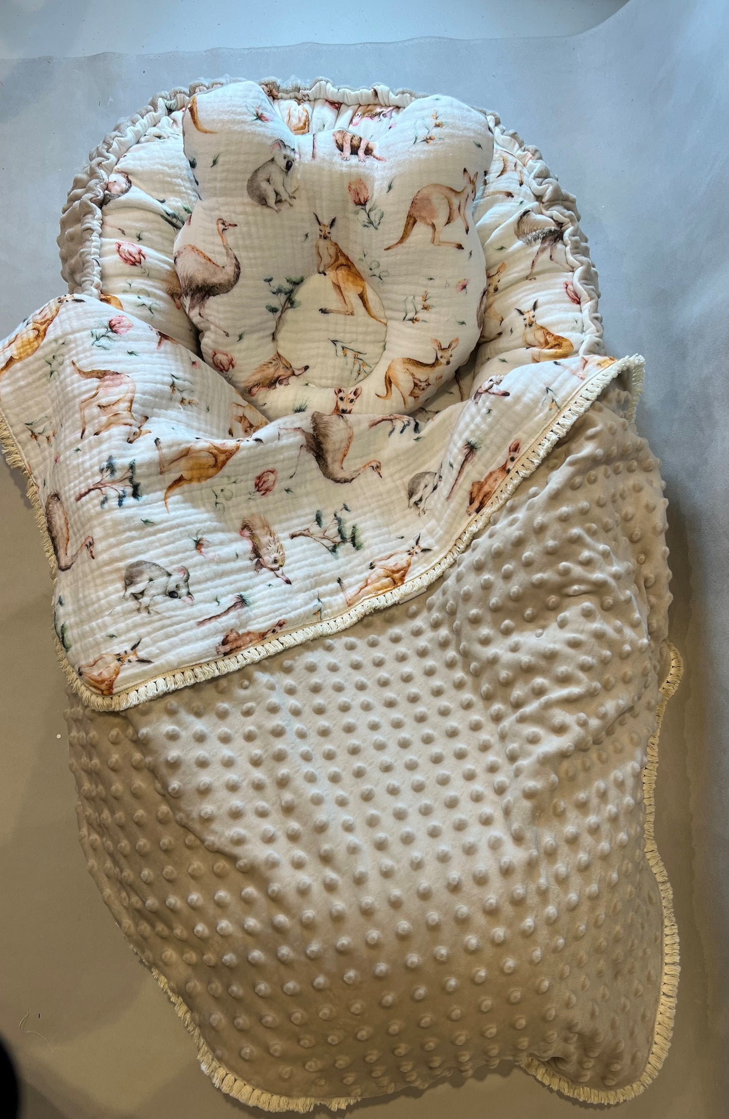 Baby Nest Kangaroo Theme